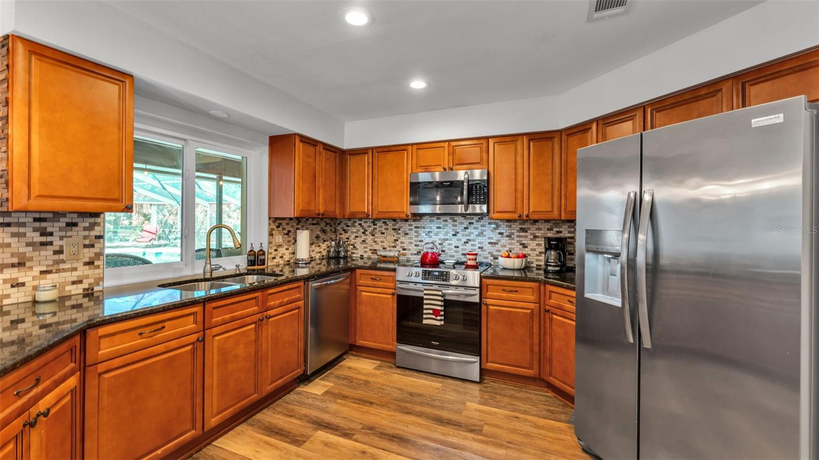 Image 12 of 62 For 6727 Nells Way