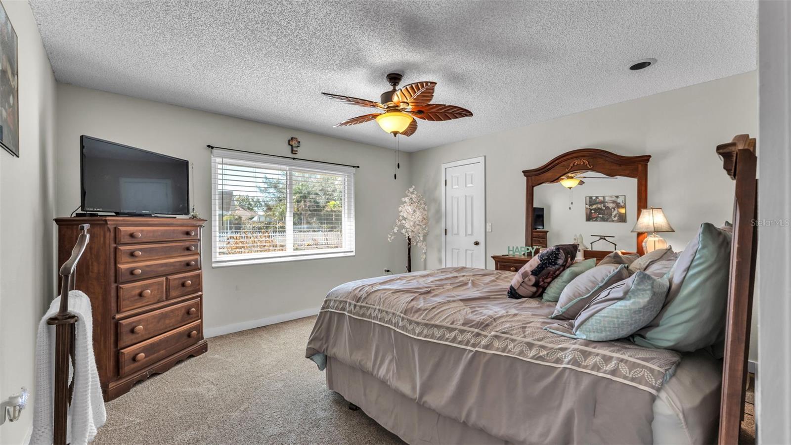 Image 23 of 62 For 6727 Nells Way