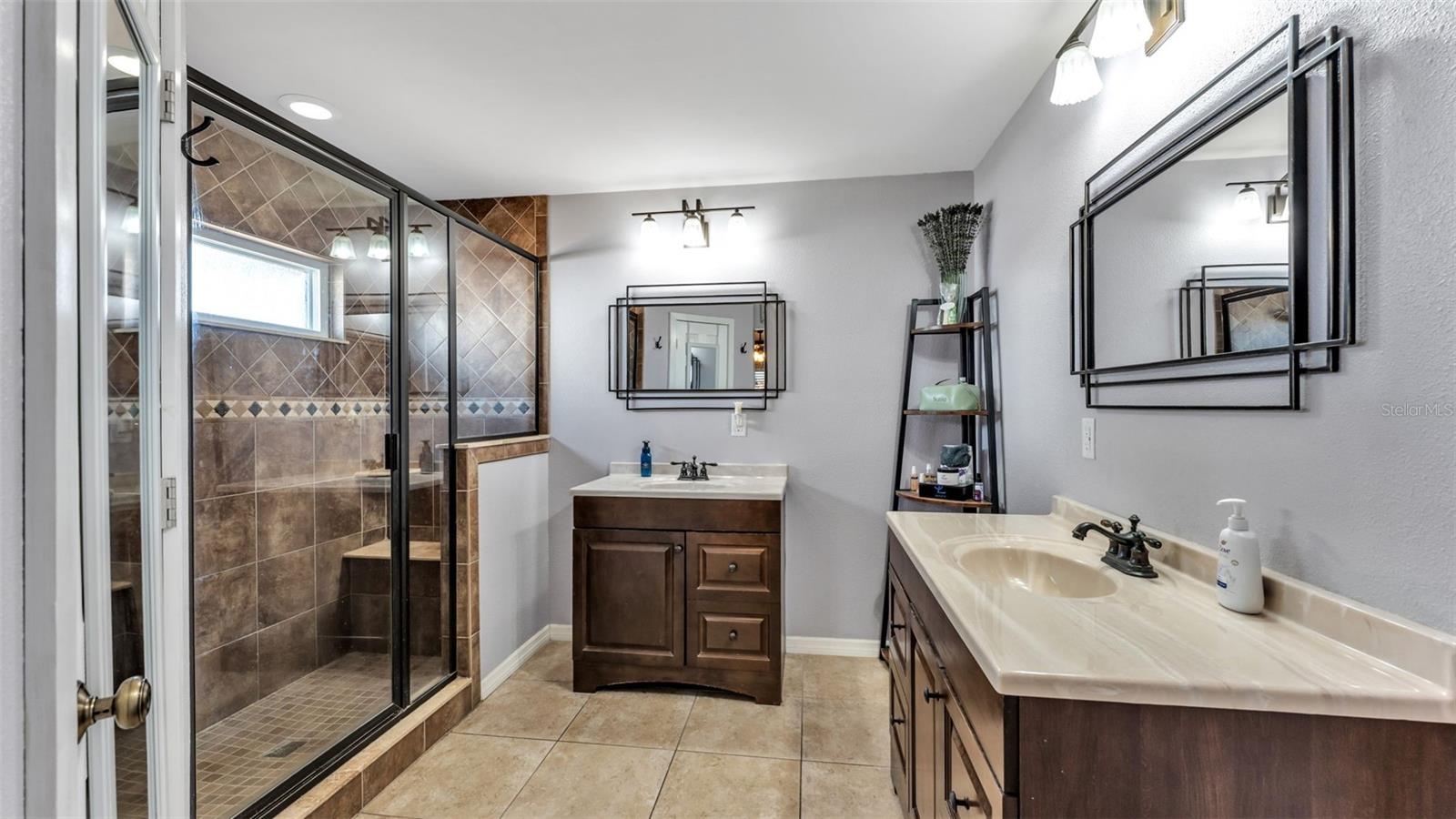 Image 33 of 62 For 6727 Nells Way