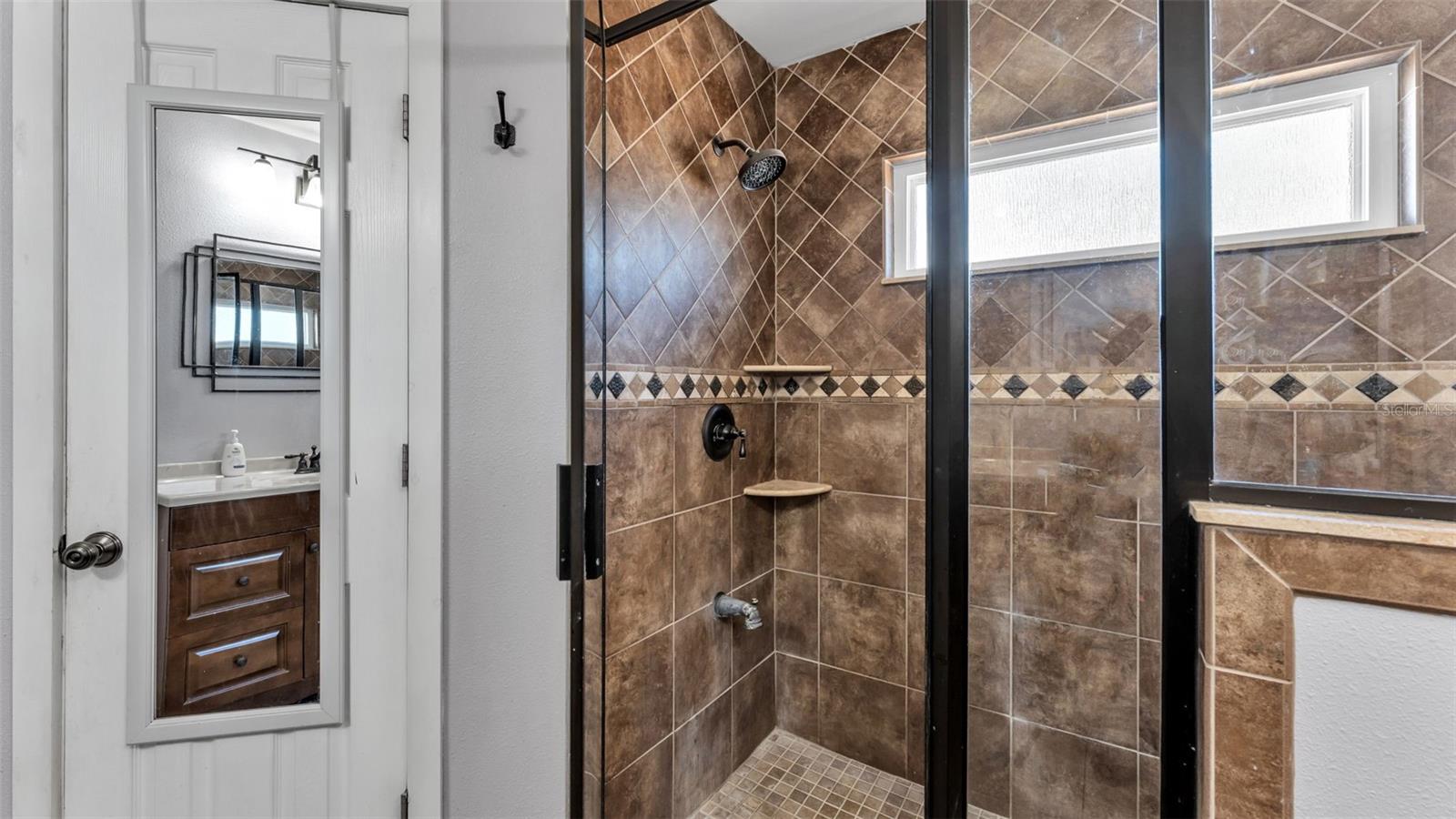 Image 36 of 62 For 6727 Nells Way