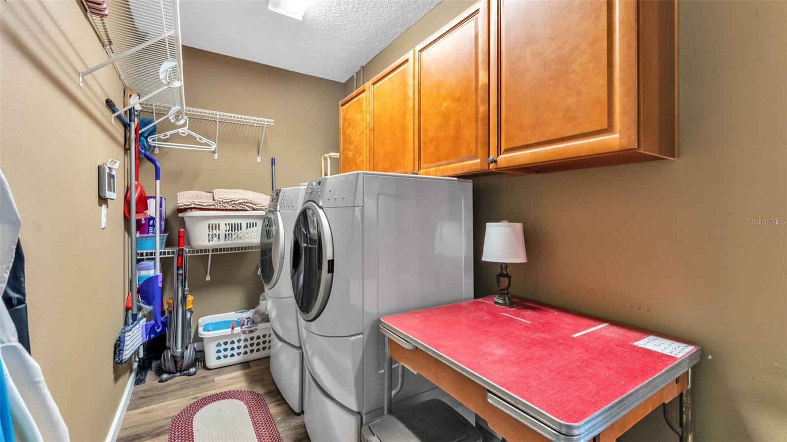 Image 38 of 62 For 6727 Nells Way