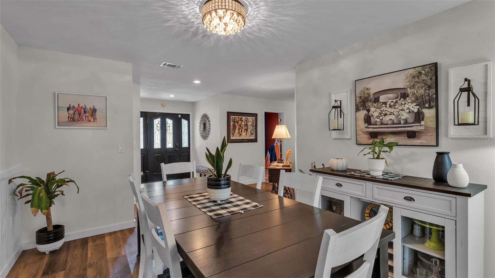 Image 5 of 62 For 6727 Nells Way