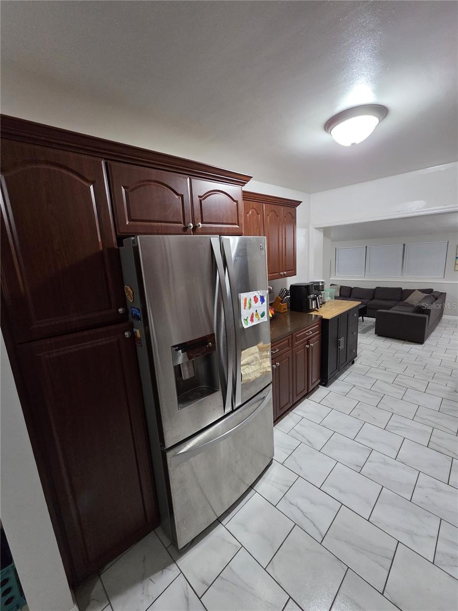 Image 18 of 50 For 1837 Lynncrest Road