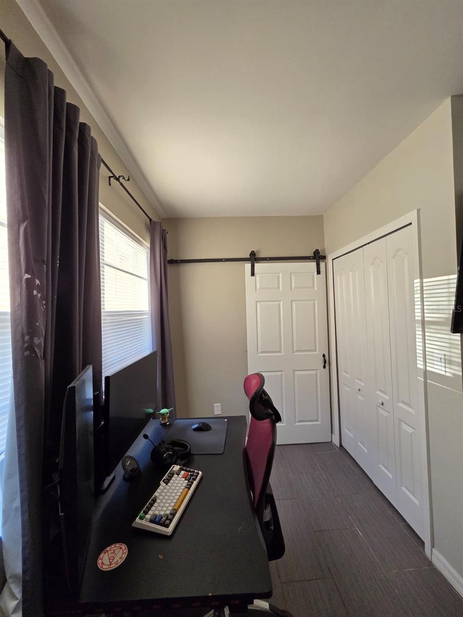 Image 26 of 50 For 1837 Lynncrest Road