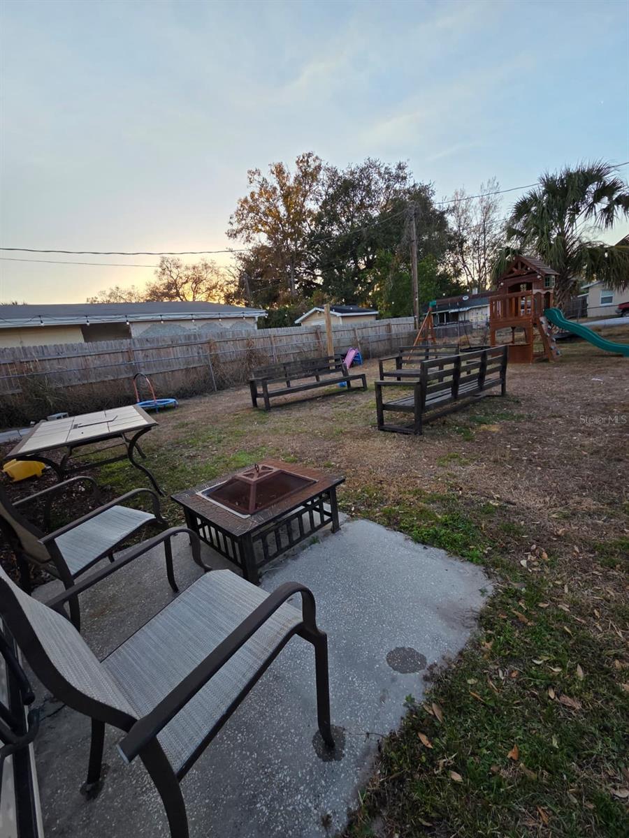 Image 49 of 50 For 1837 Lynncrest Road