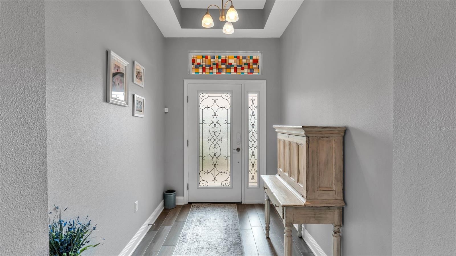 Image 27 of 68 For 1929 Via Lago Drive