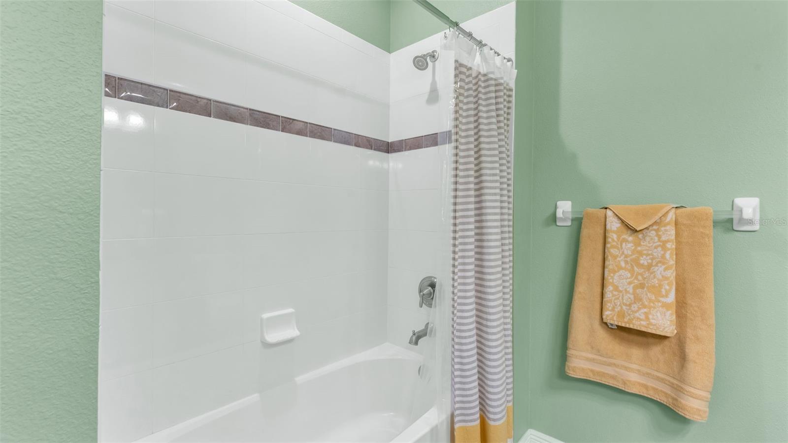 Image 43 of 68 For 1929 Via Lago Drive