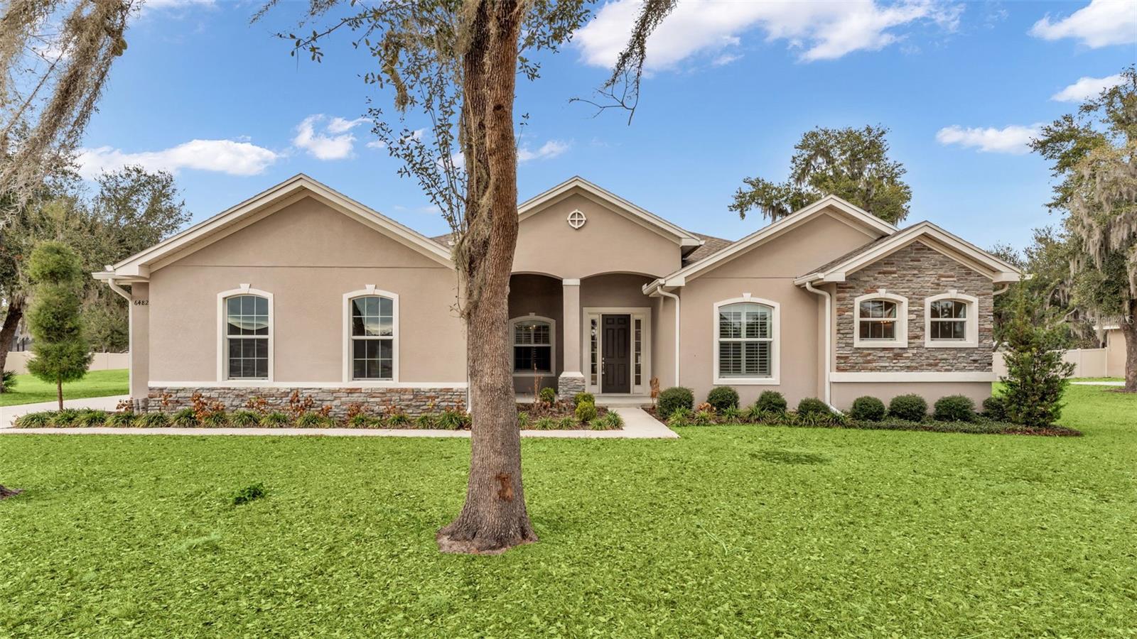 Details for 6482 English Creek Drive, LAKELAND, FL 33811