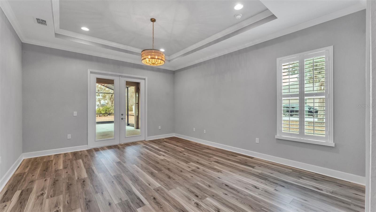 Image 22 of 66 For 6482 English Creek Drive