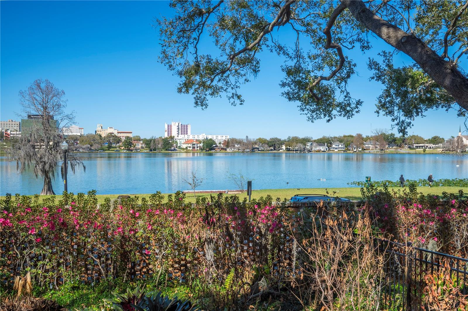 Image 23 of 54 For 155 Lake Morton Drive 1