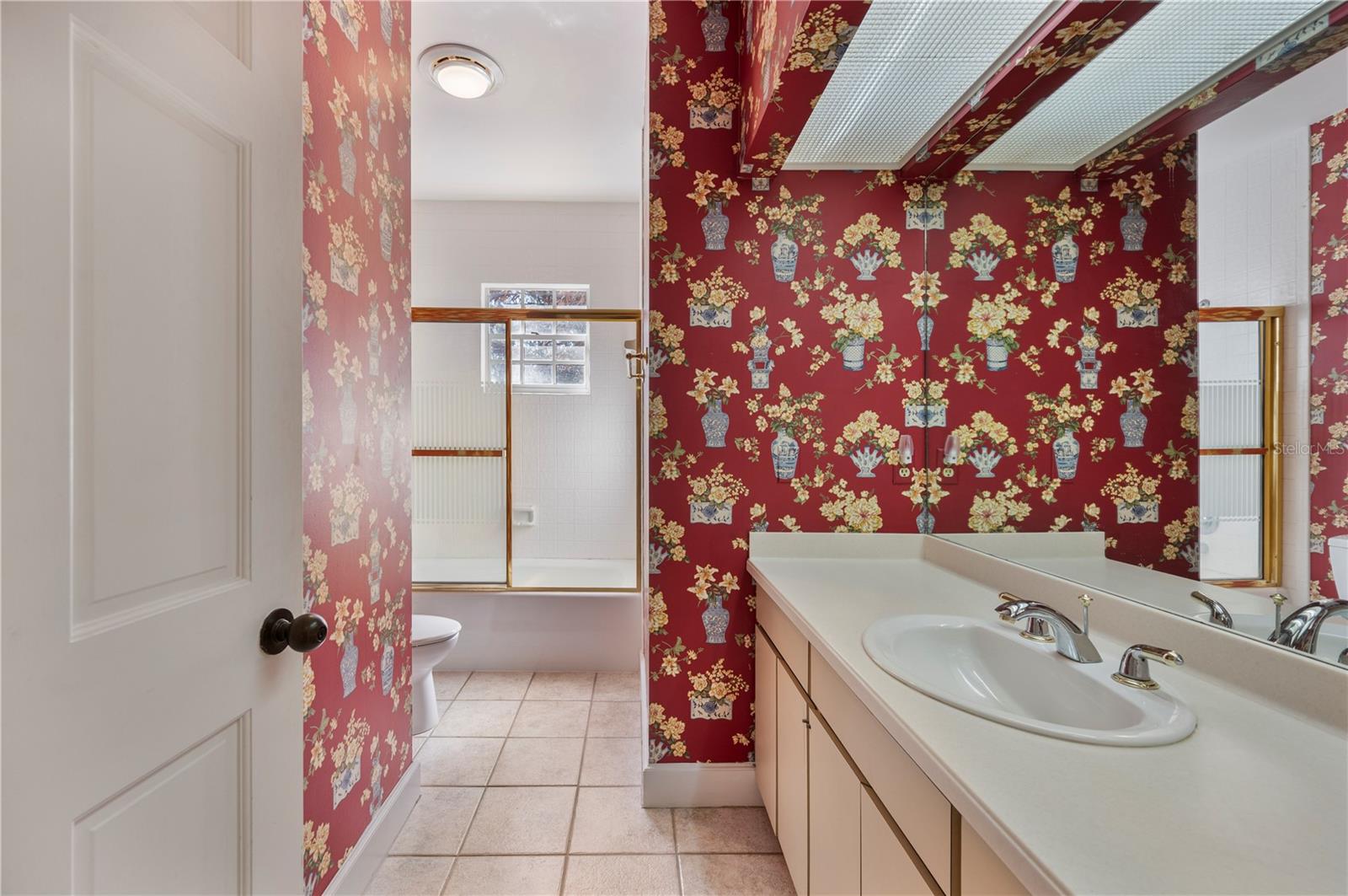 Image 38 of 54 For 155 Lake Morton Drive 1