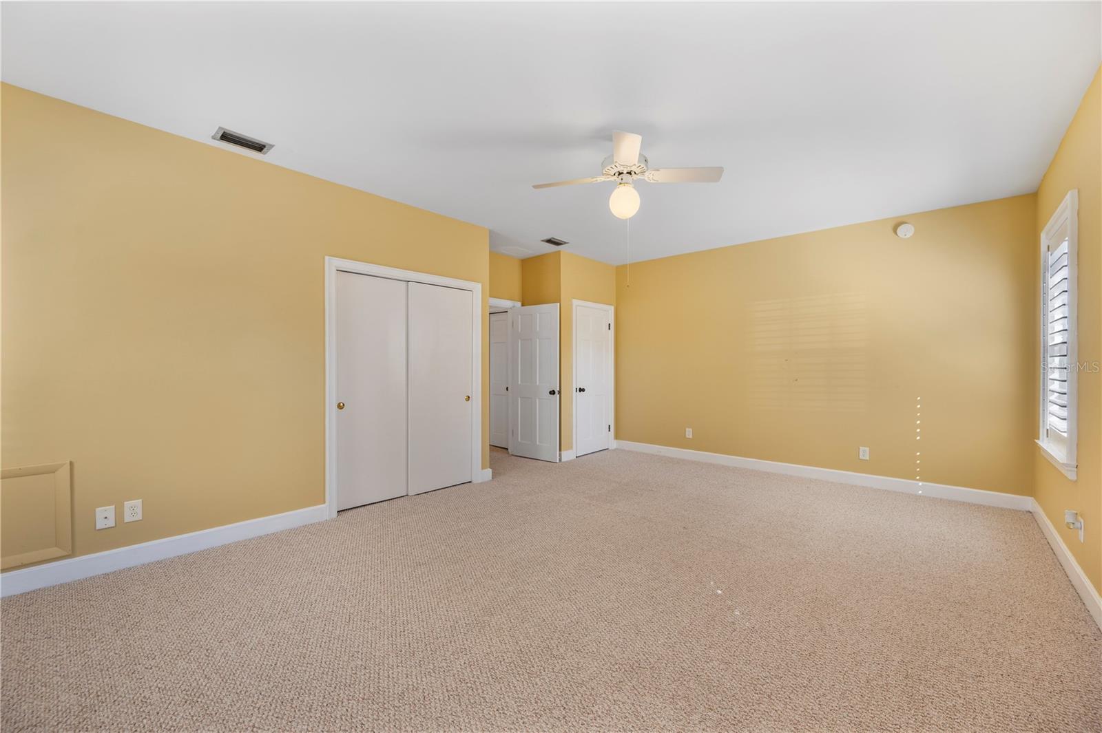 Image 40 of 54 For 155 Lake Morton Drive 1