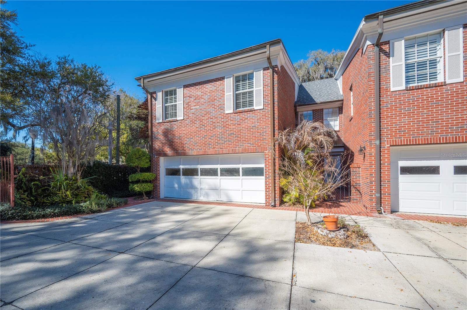 Image 43 of 54 For 155 Lake Morton Drive 1