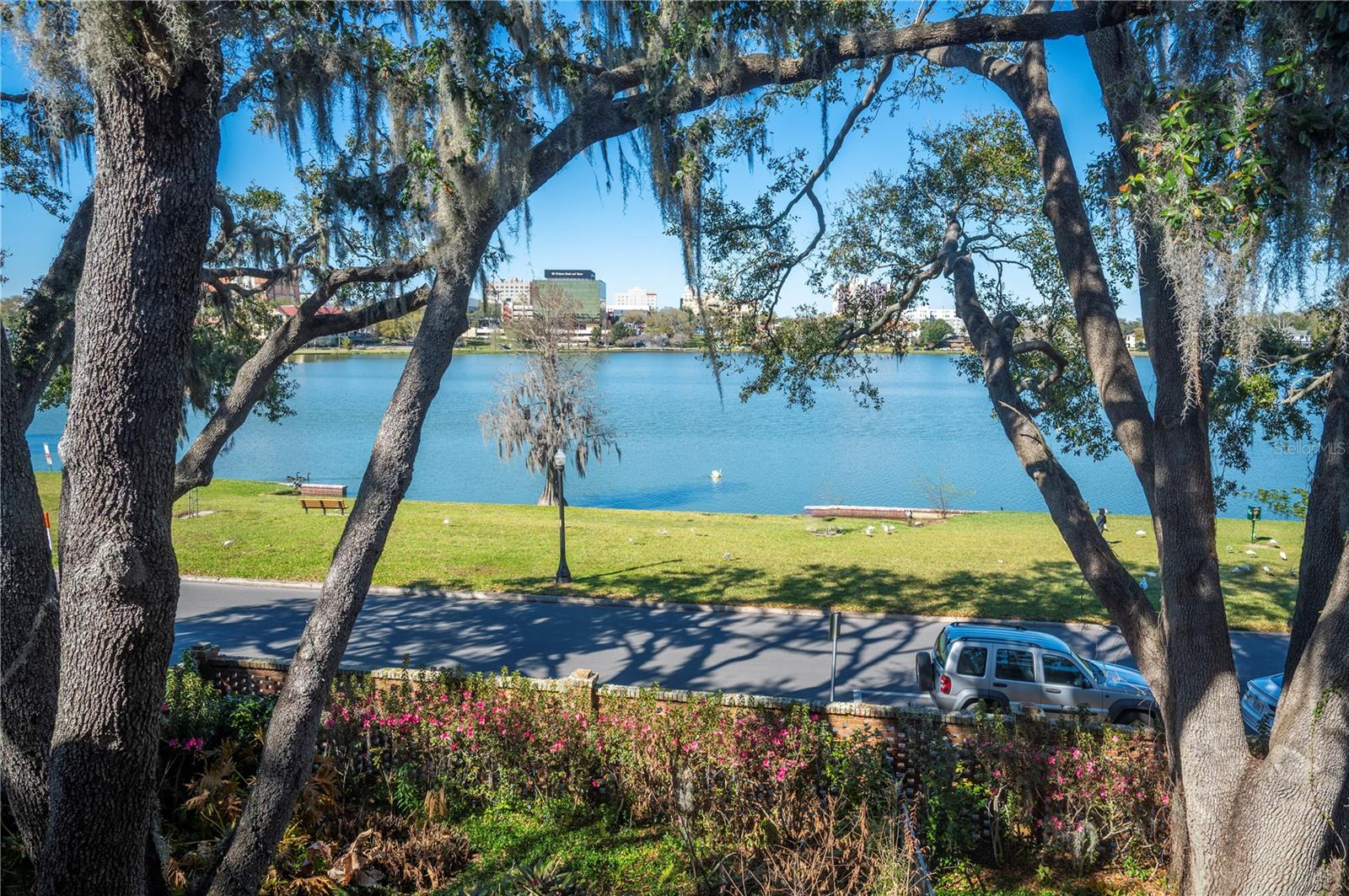 Image 52 of 54 For 155 Lake Morton Drive 1