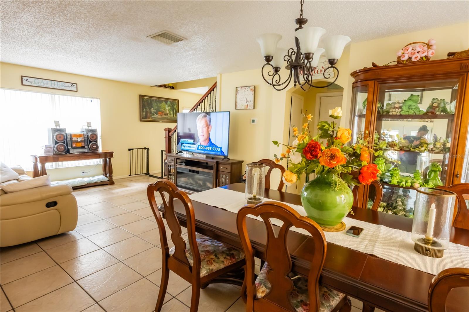 Image 10 of 64 For 716 Burlwood Street