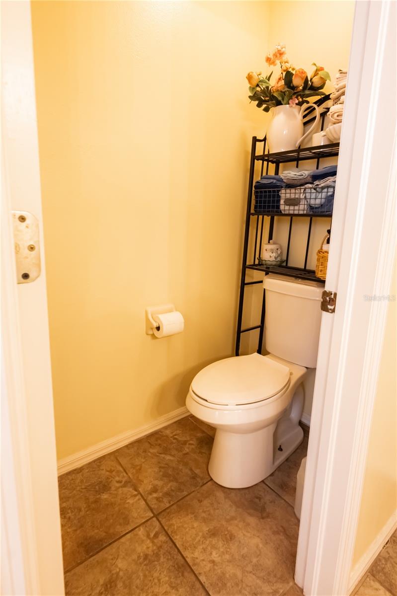 Image 31 of 64 For 716 Burlwood Street