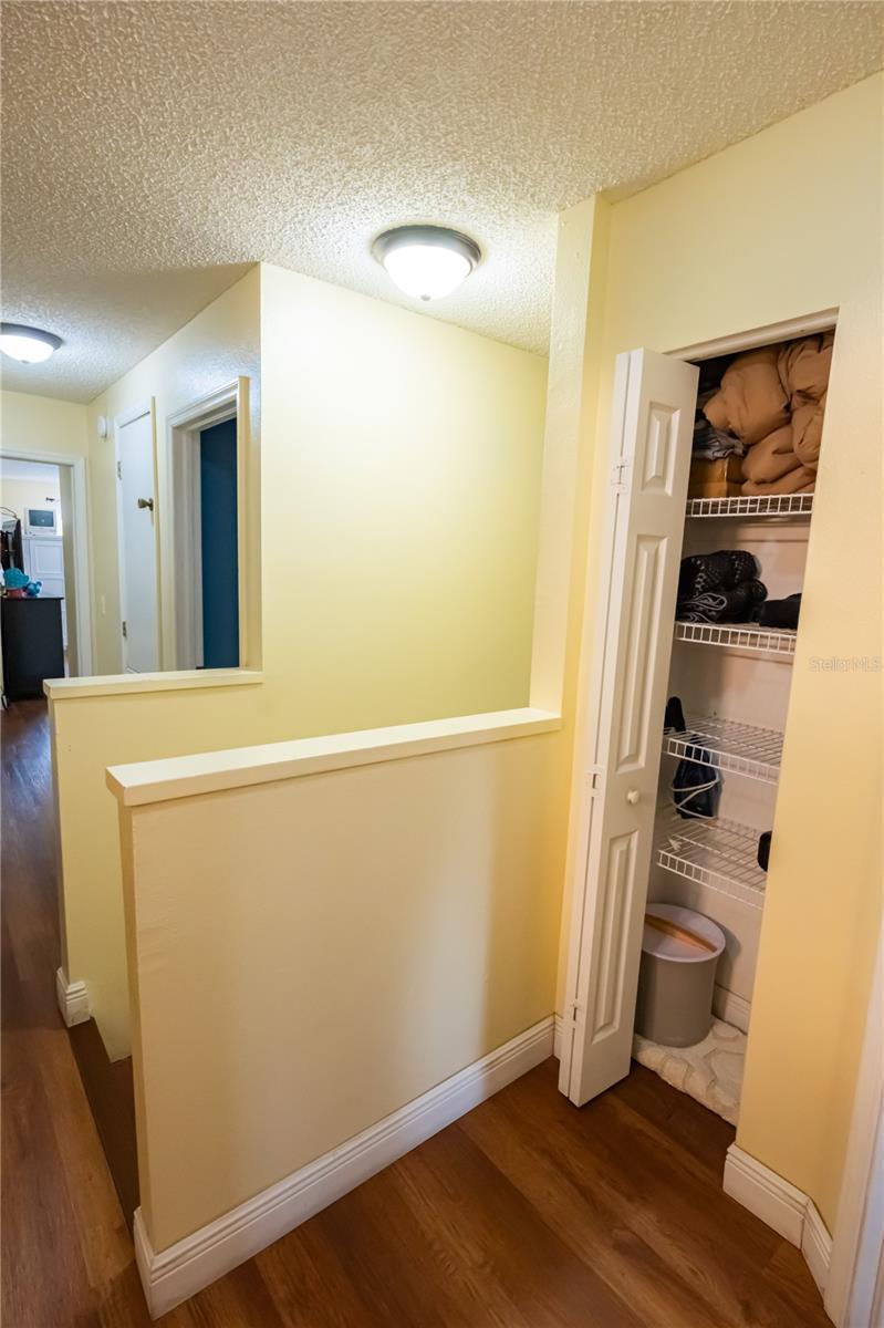 Image 33 of 64 For 716 Burlwood Street