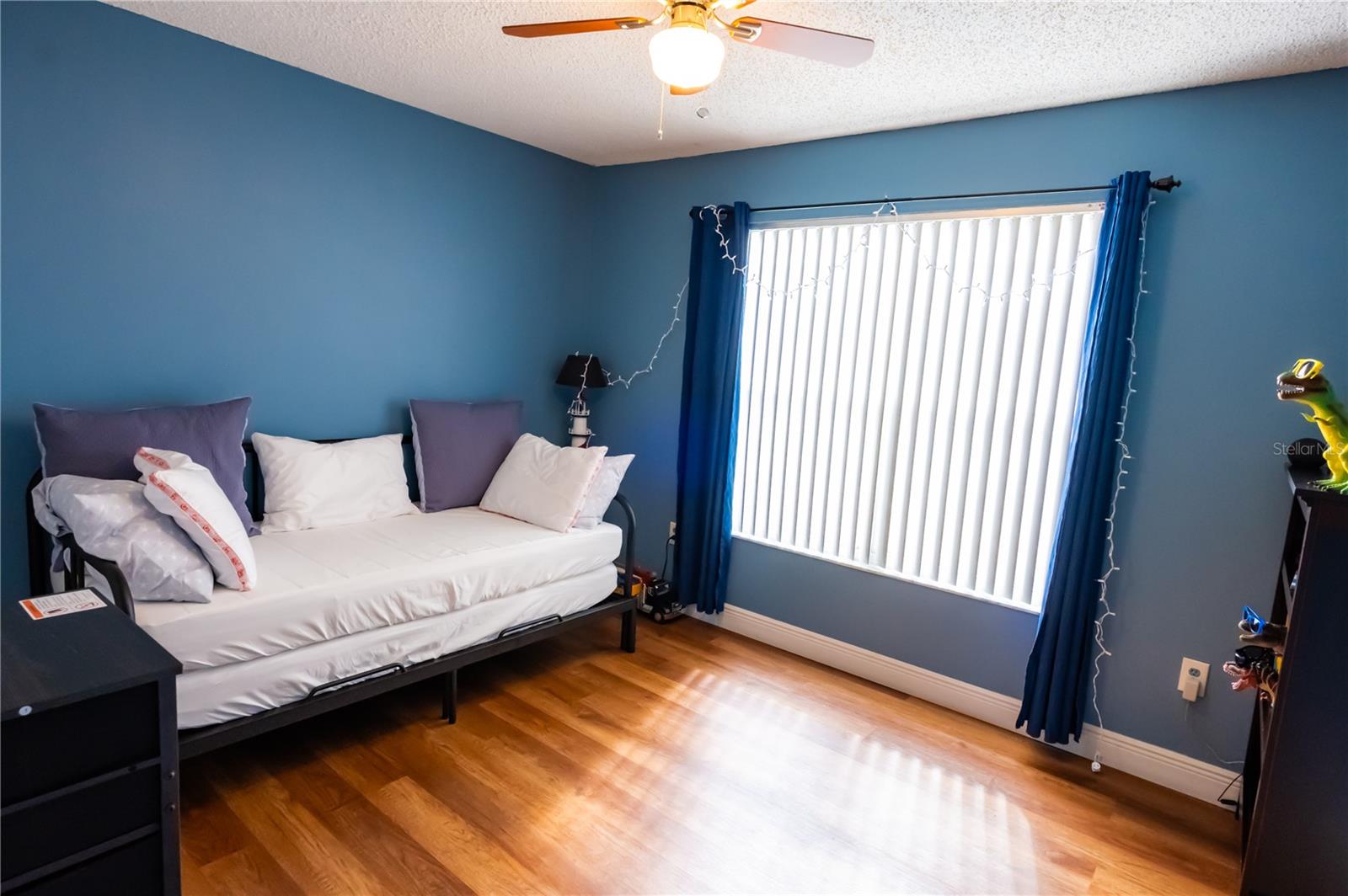 Image 41 of 64 For 716 Burlwood Street