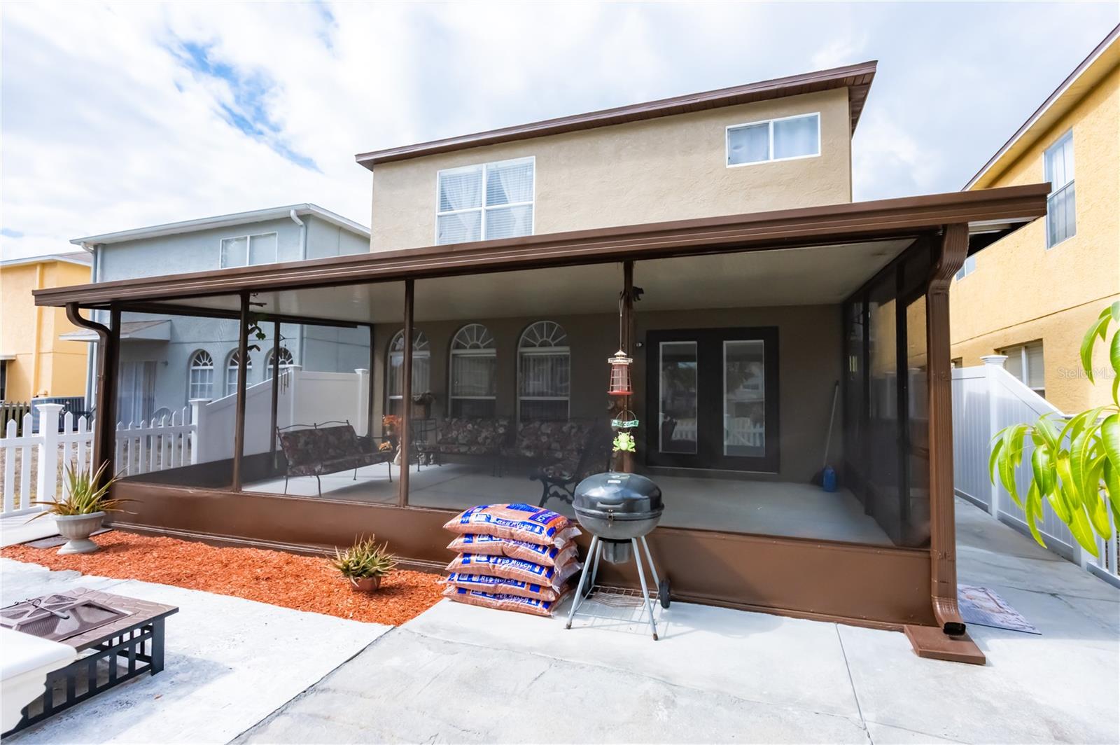 Image 54 of 64 For 716 Burlwood Street