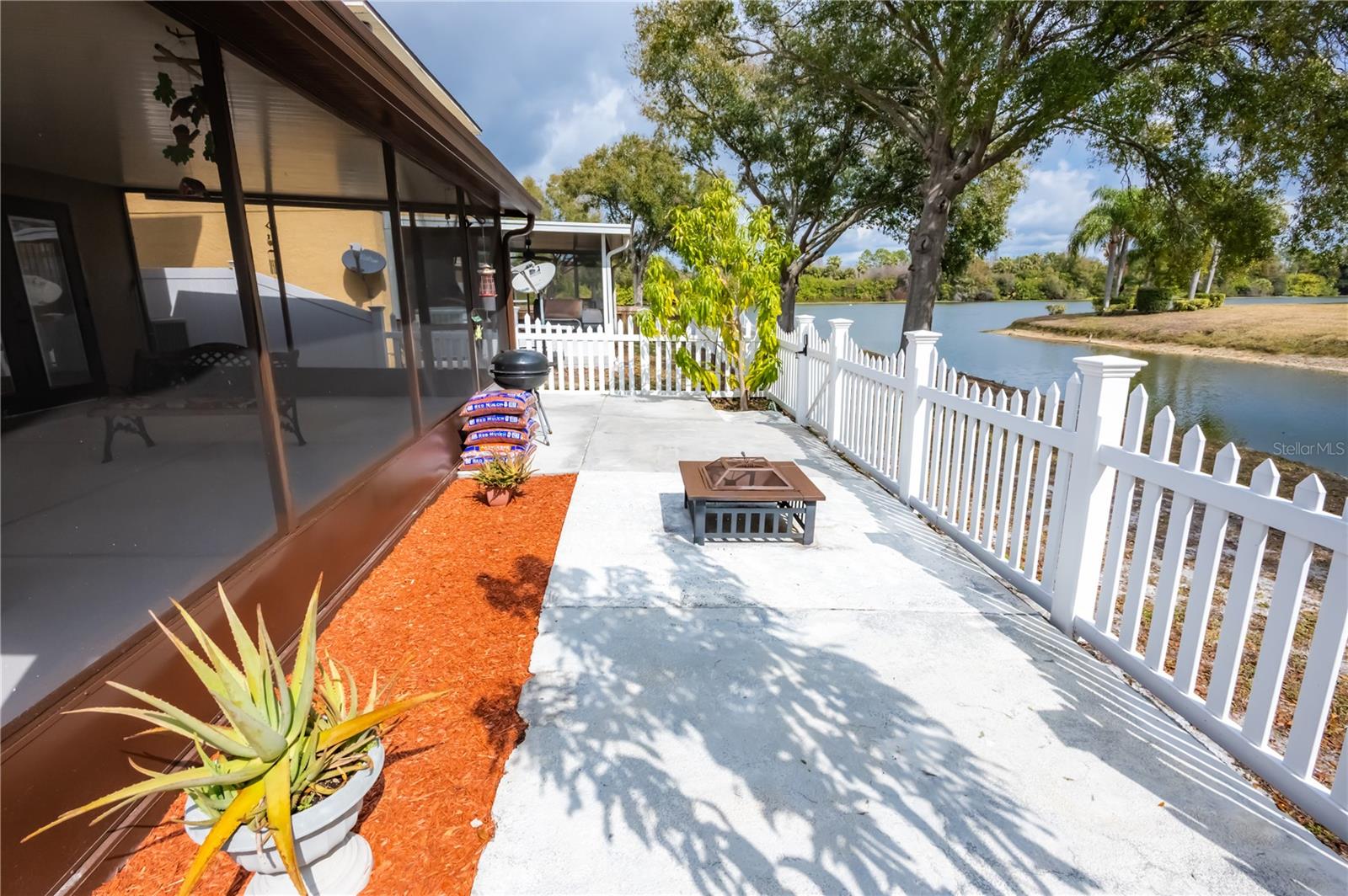 Image 56 of 64 For 716 Burlwood Street