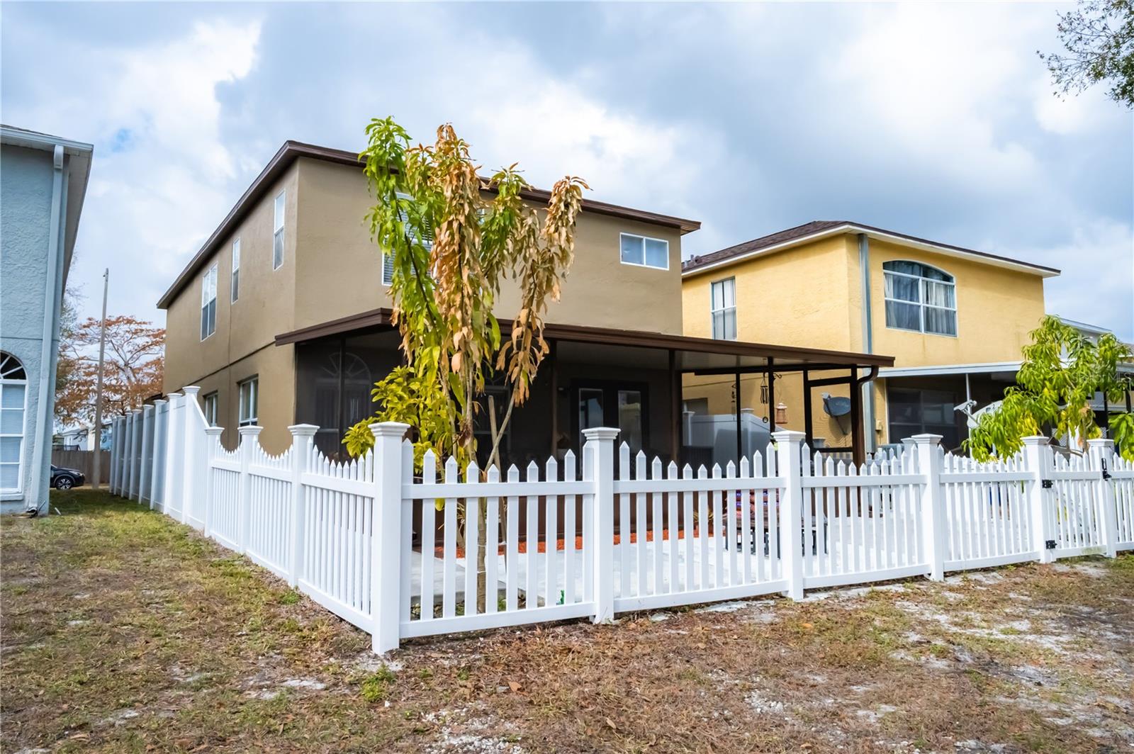 Image 61 of 64 For 716 Burlwood Street