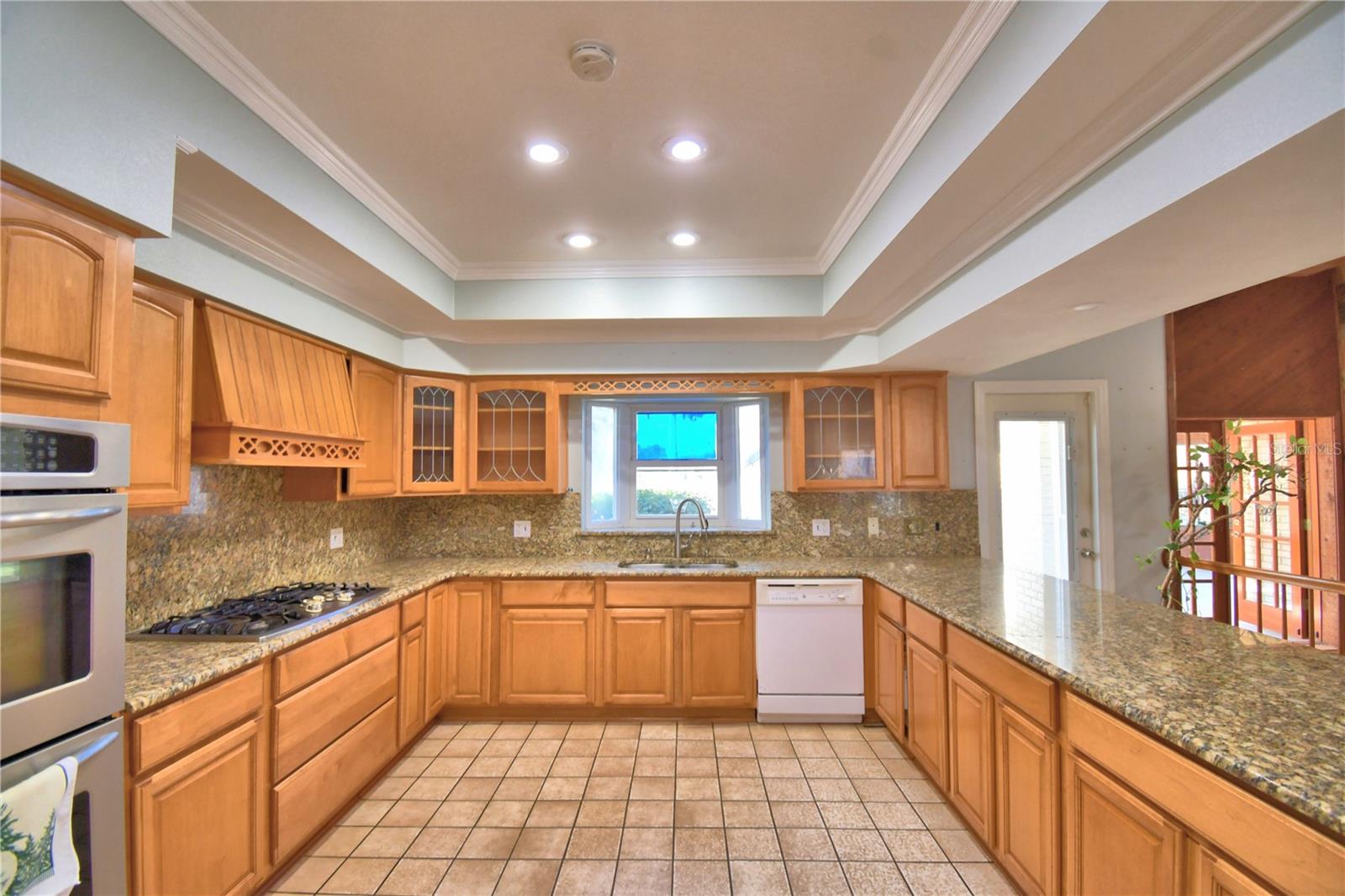 Image 15 of 91 For 700 Mckay Drive