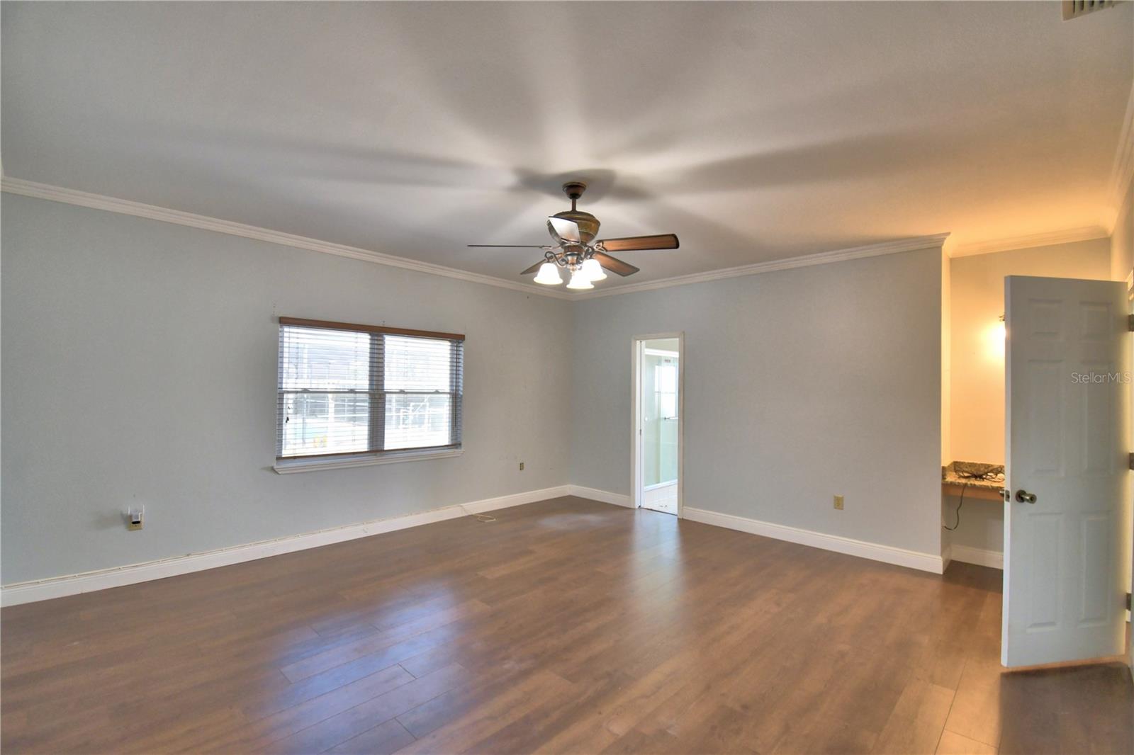 Image 21 of 91 For 700 Mckay Drive