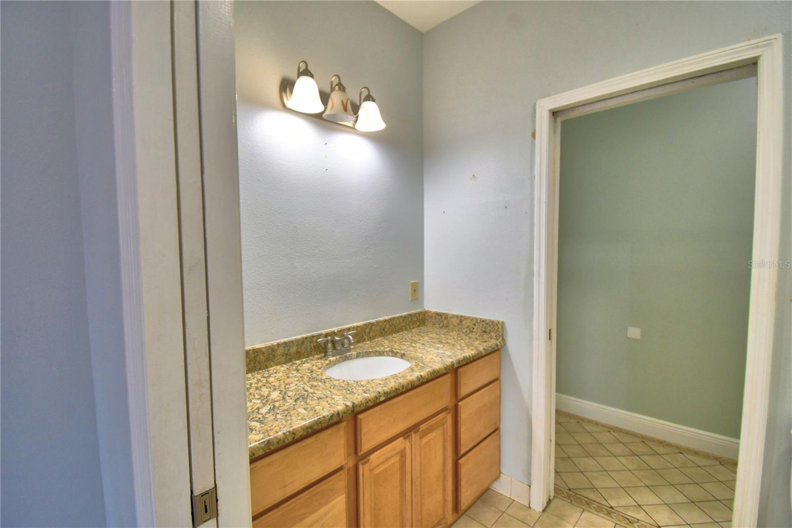 Image 35 of 91 For 700 Mckay Drive