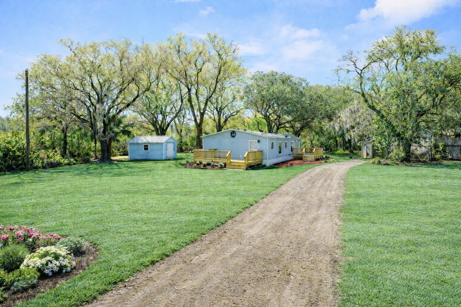 Image 73 of 74 For 370 Cameron Street