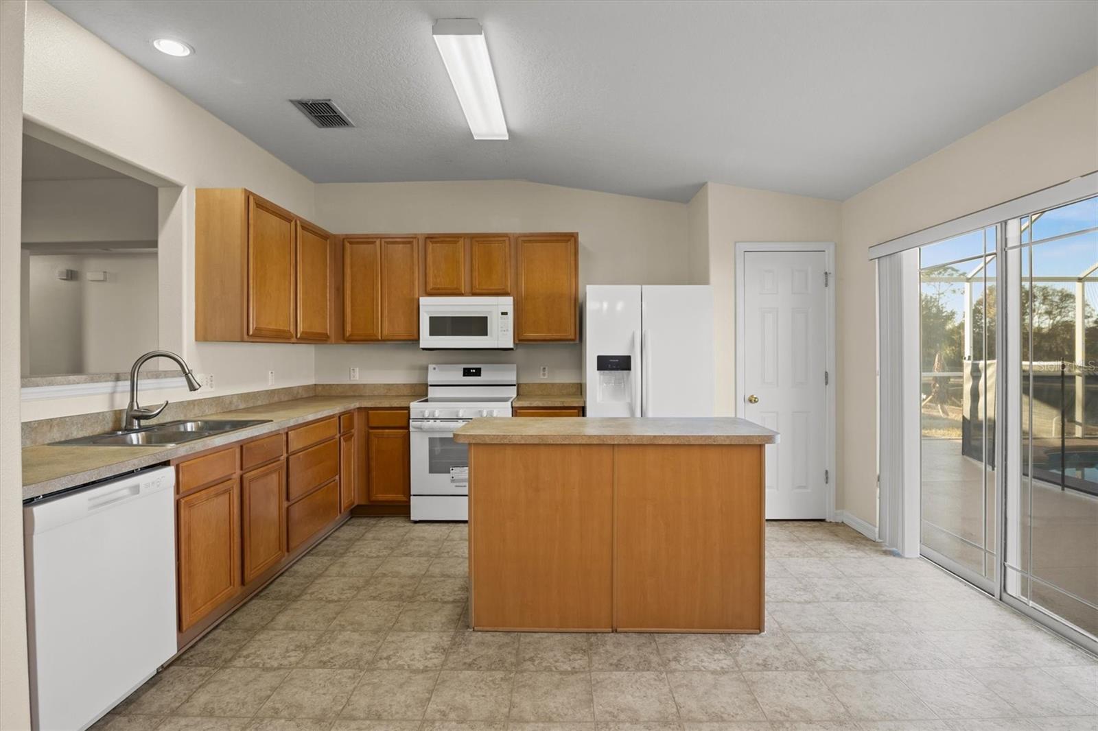 Image 11 of 31 For 3132 Kearns Road