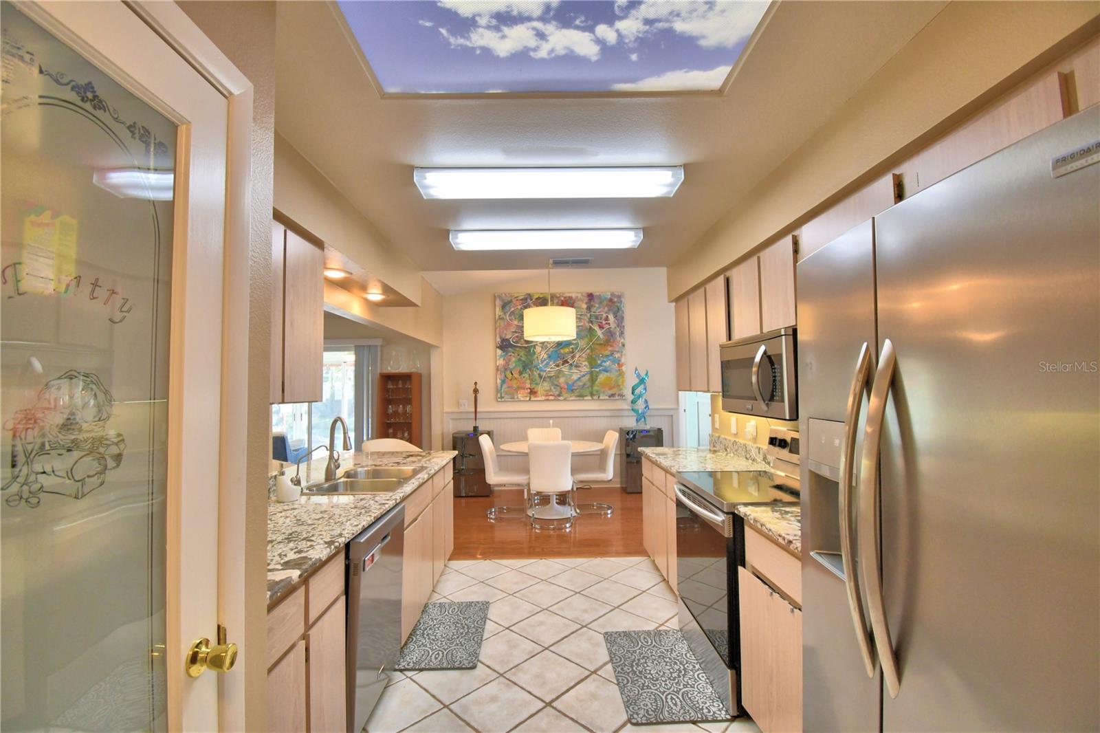 Image 21 of 76 For 1768 Birchwood Loop