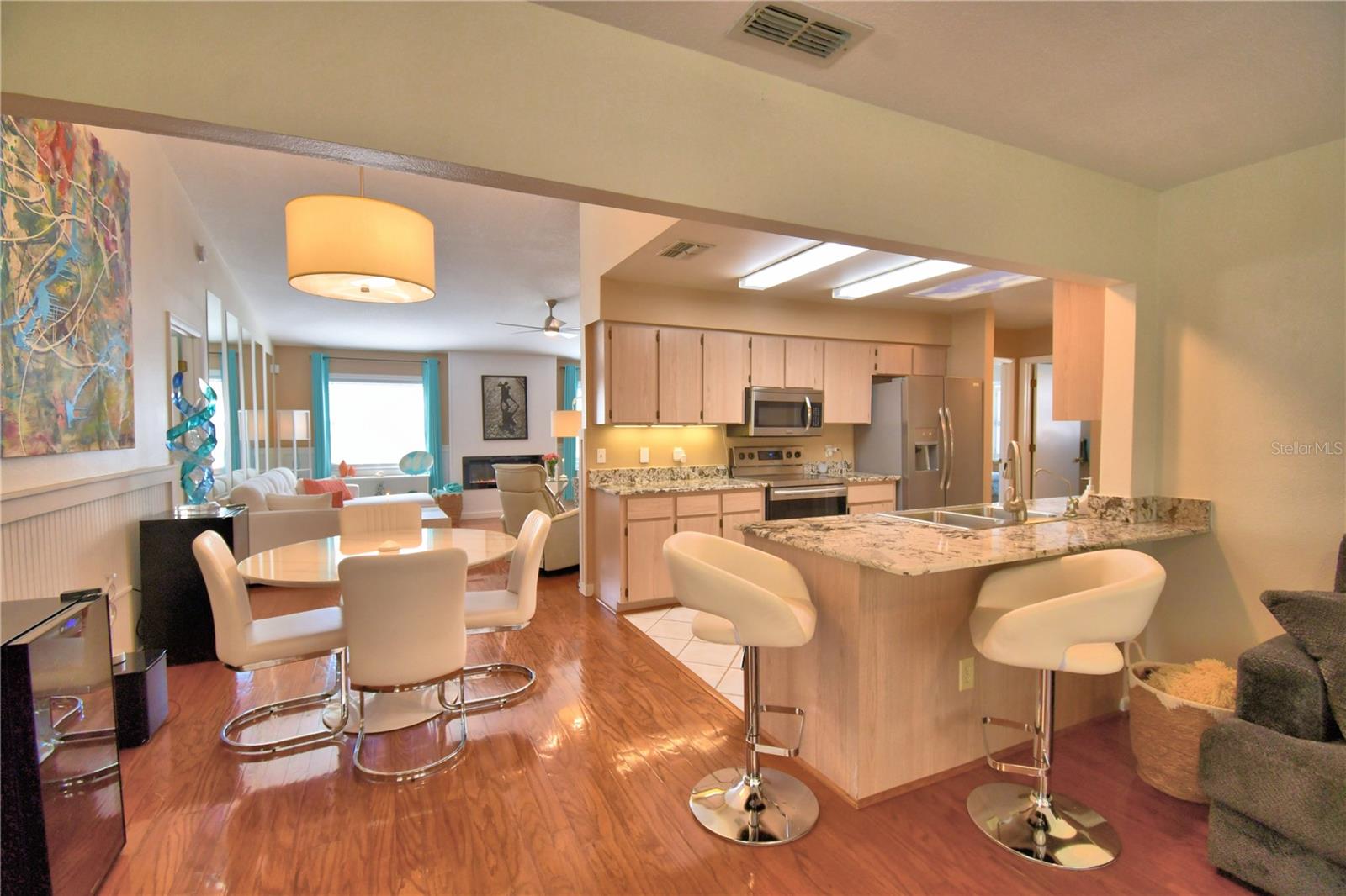 Image 26 of 76 For 1768 Birchwood Loop