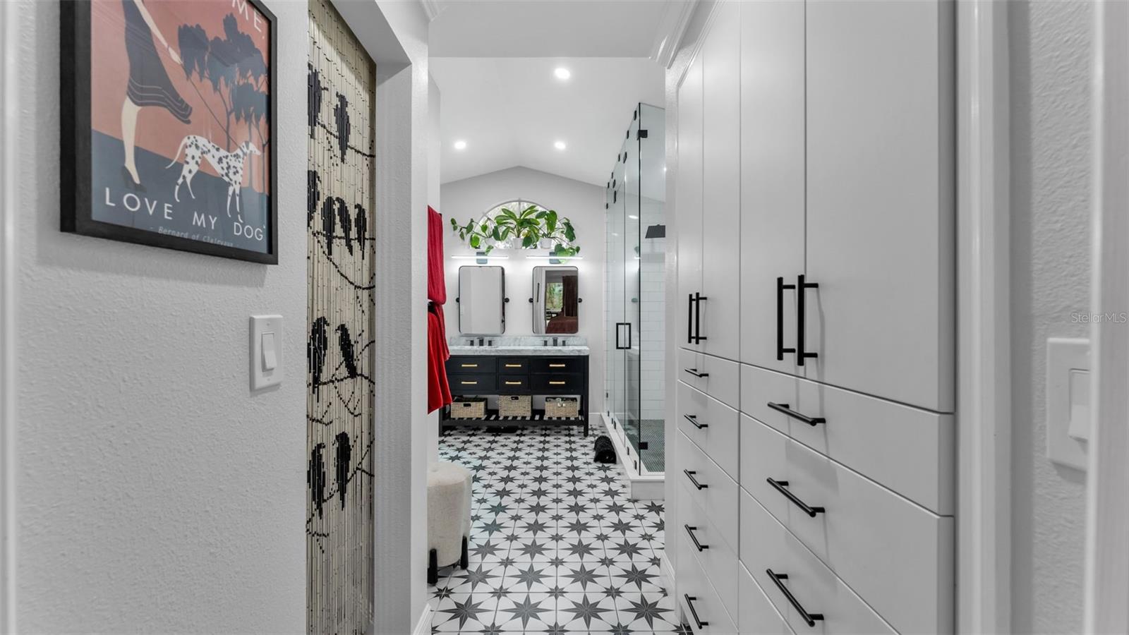 Image 25 of 95 For 422 Mccormick Road