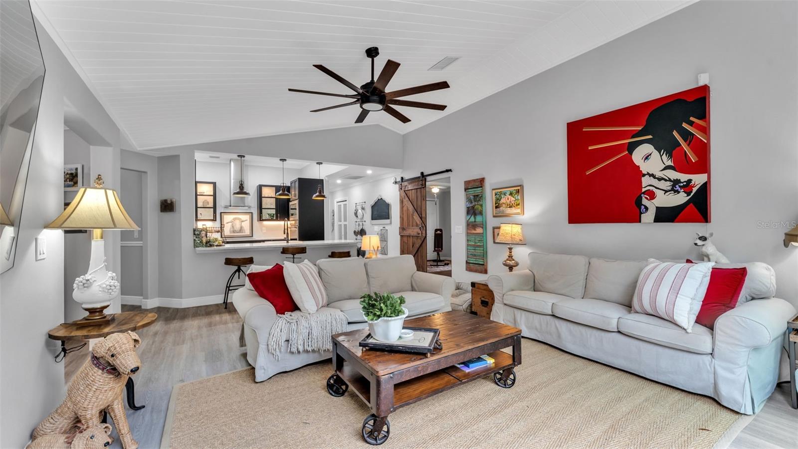 Image 33 of 95 For 422 Mccormick Road