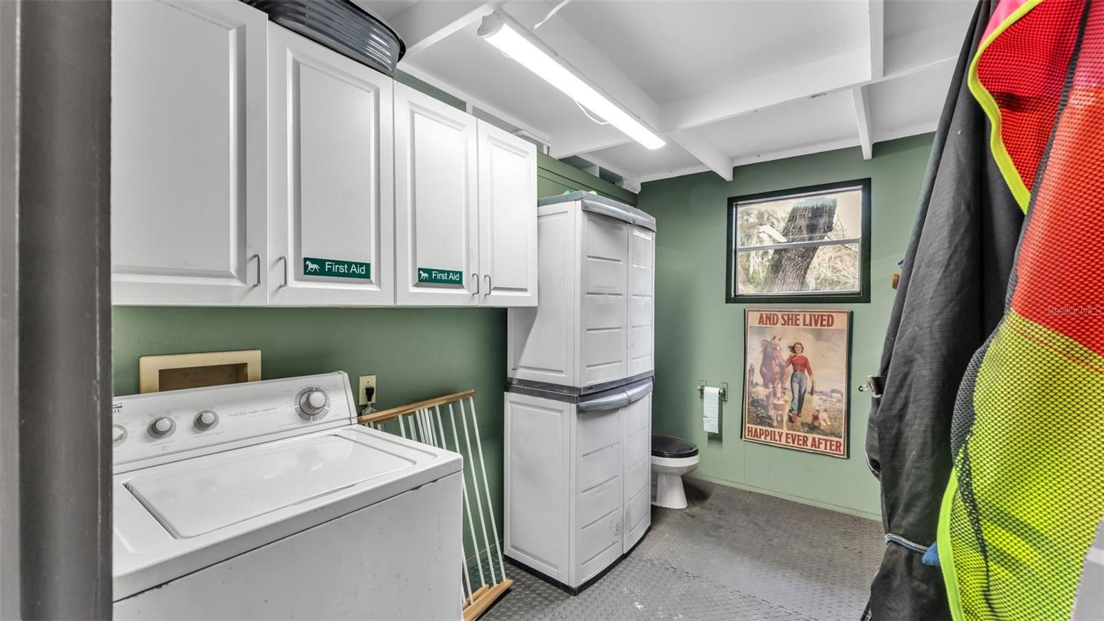 Image 67 of 95 For 422 Mccormick Road