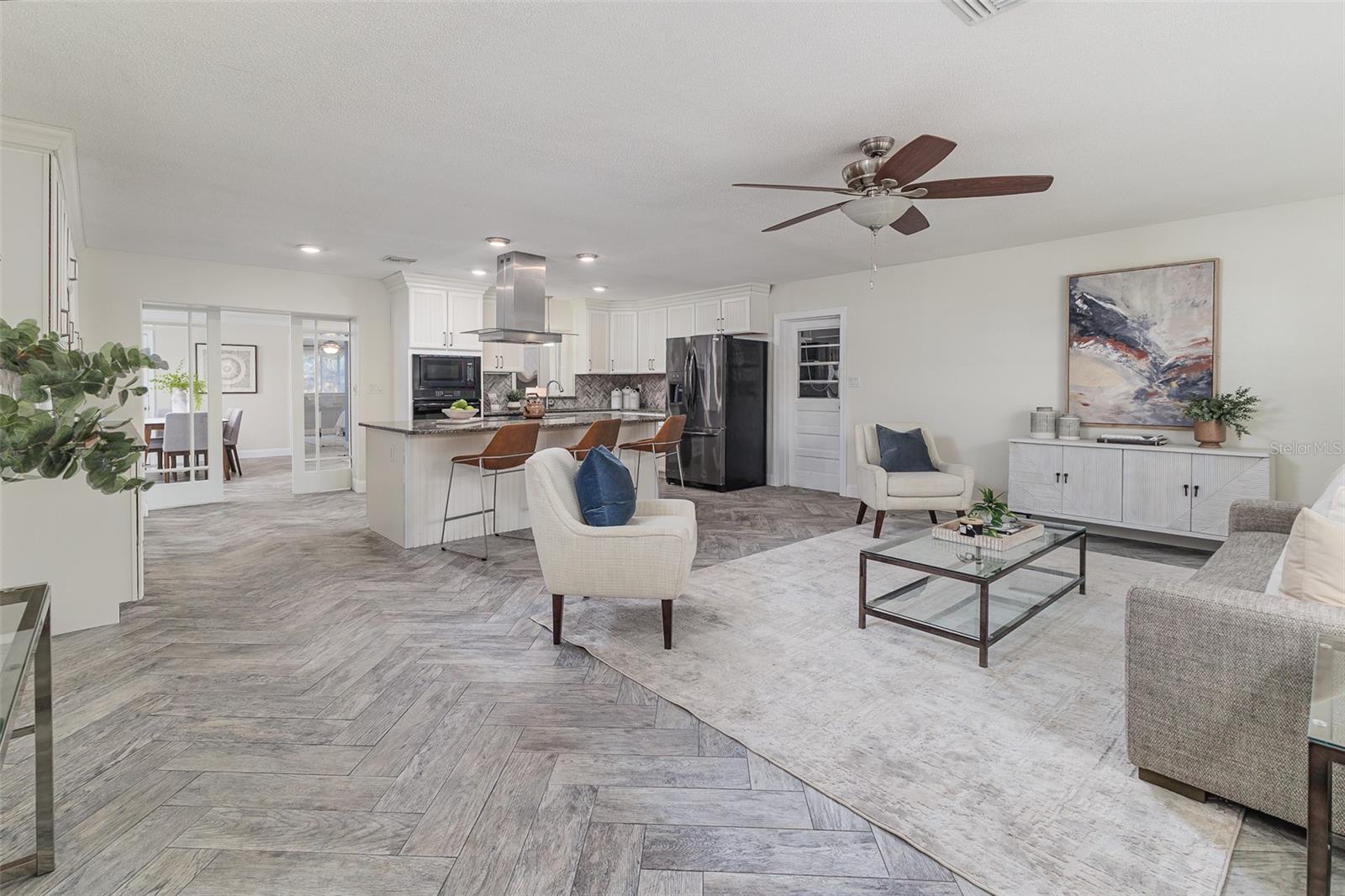 Image 2 of 46 For 2213 Pilaklakaha Avenue