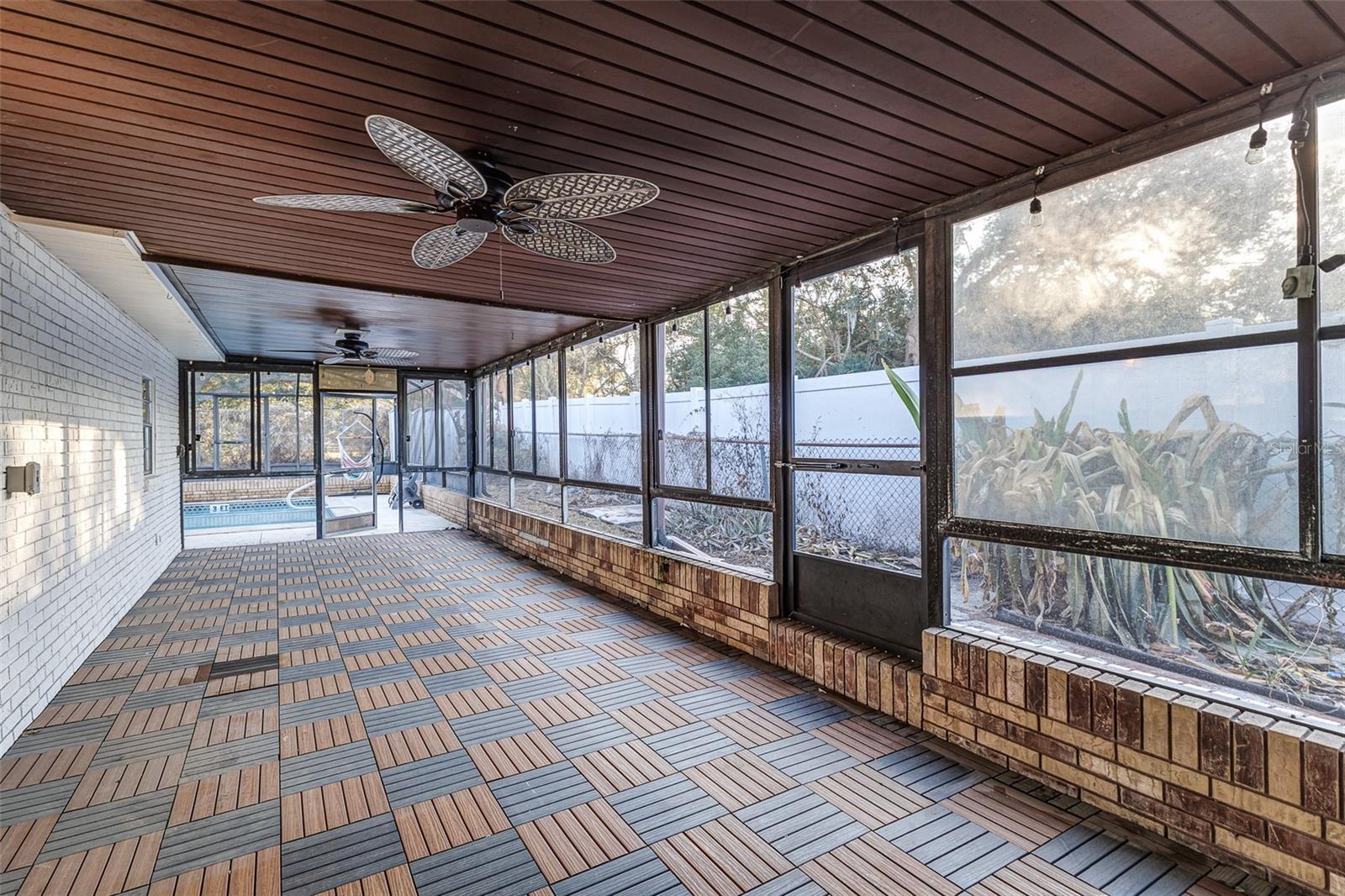 Image 39 of 46 For 2213 Pilaklakaha Avenue