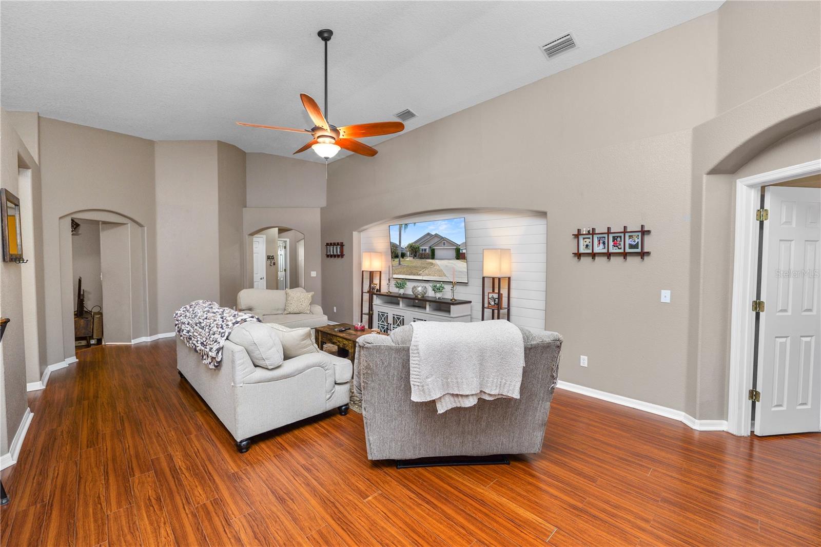 Image 16 of 39 For 3108 Buckeye Pointe Drive