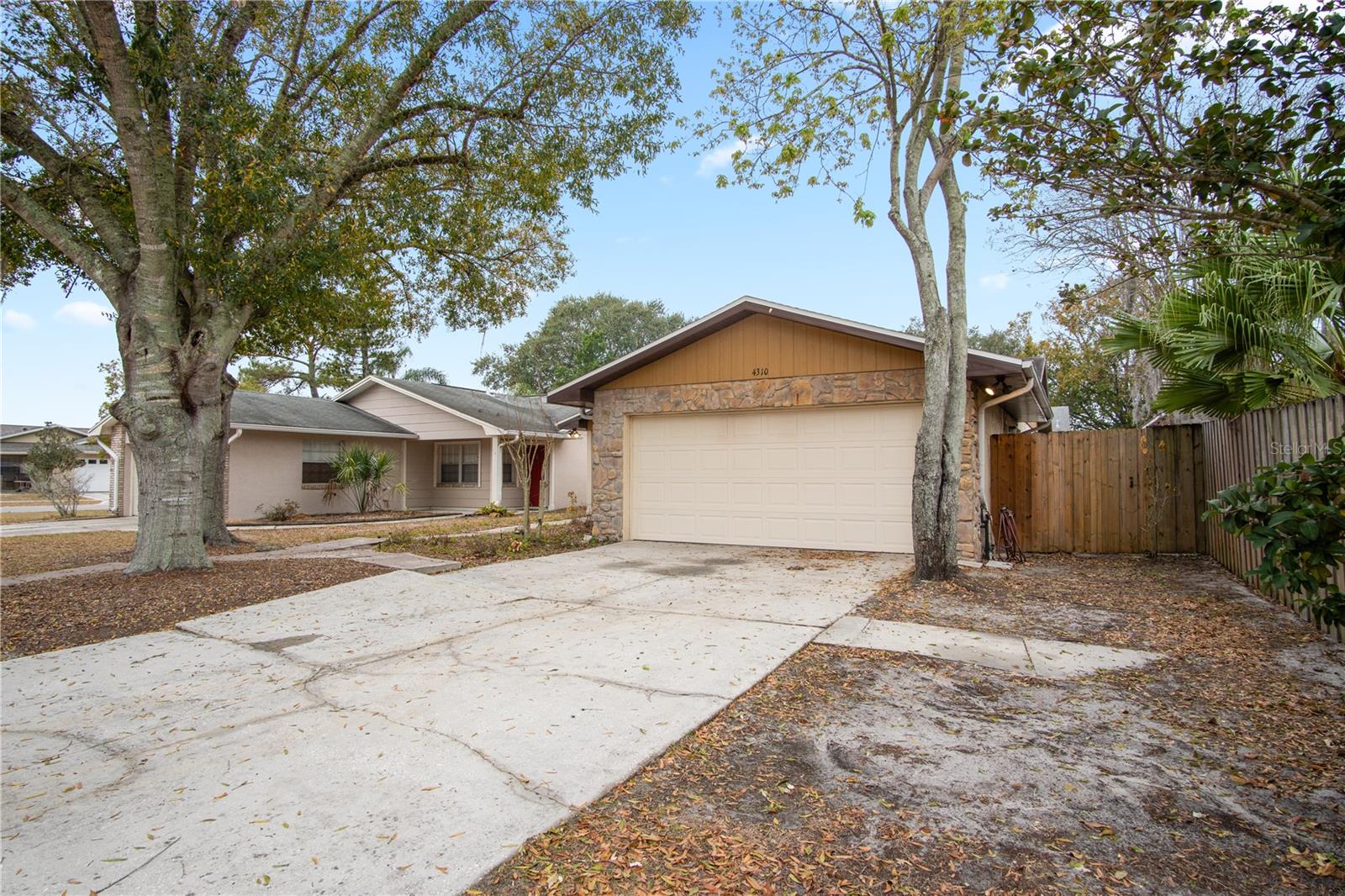 Image 3 of 21 For 4310 Suntree Boulevard