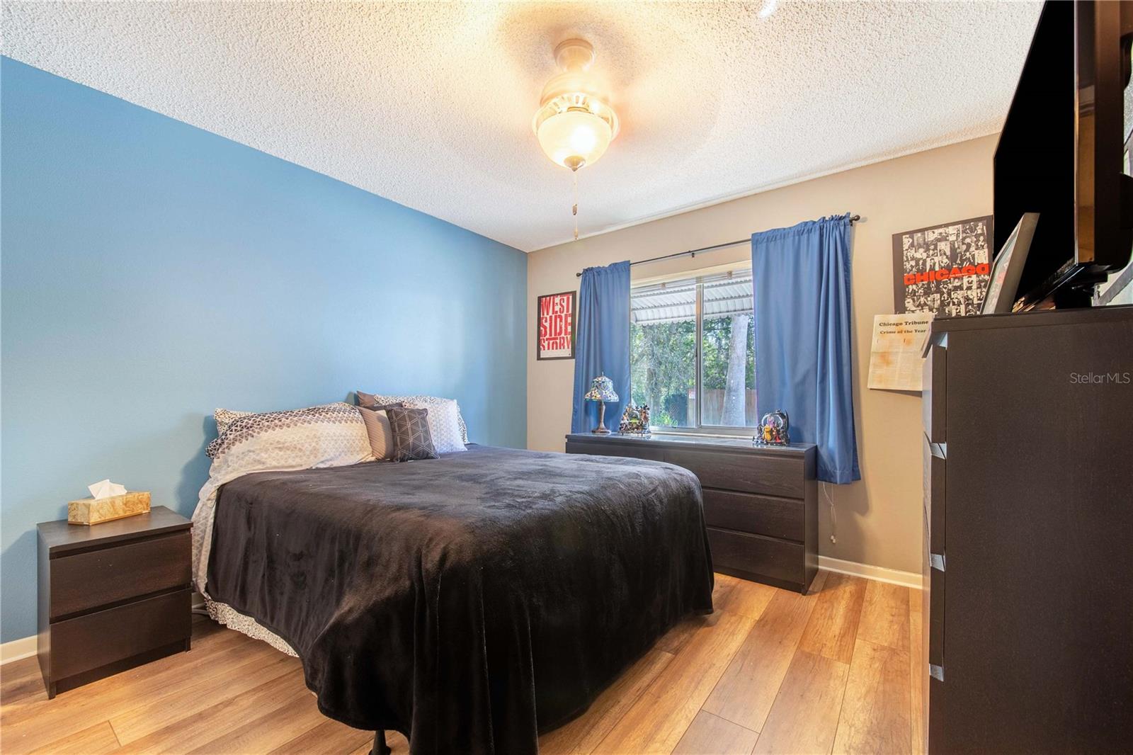 Image 12 of 35 For 389 San Jose Drive