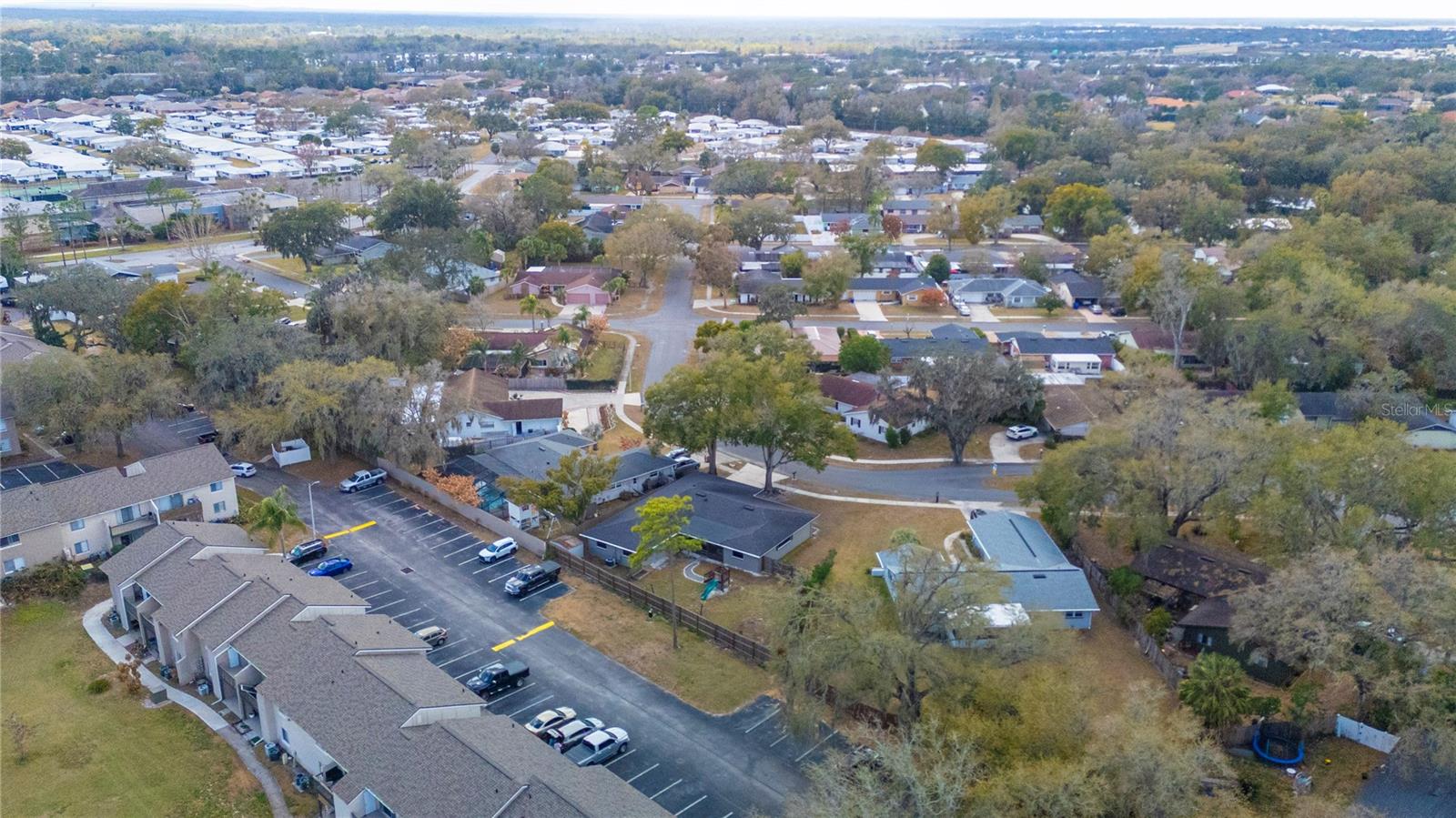 Image 45 of 50 For 513 Queens Loop N