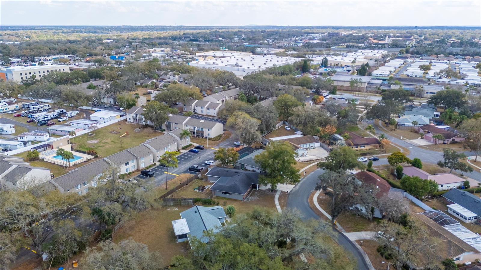 Image 47 of 50 For 513 Queens Loop N