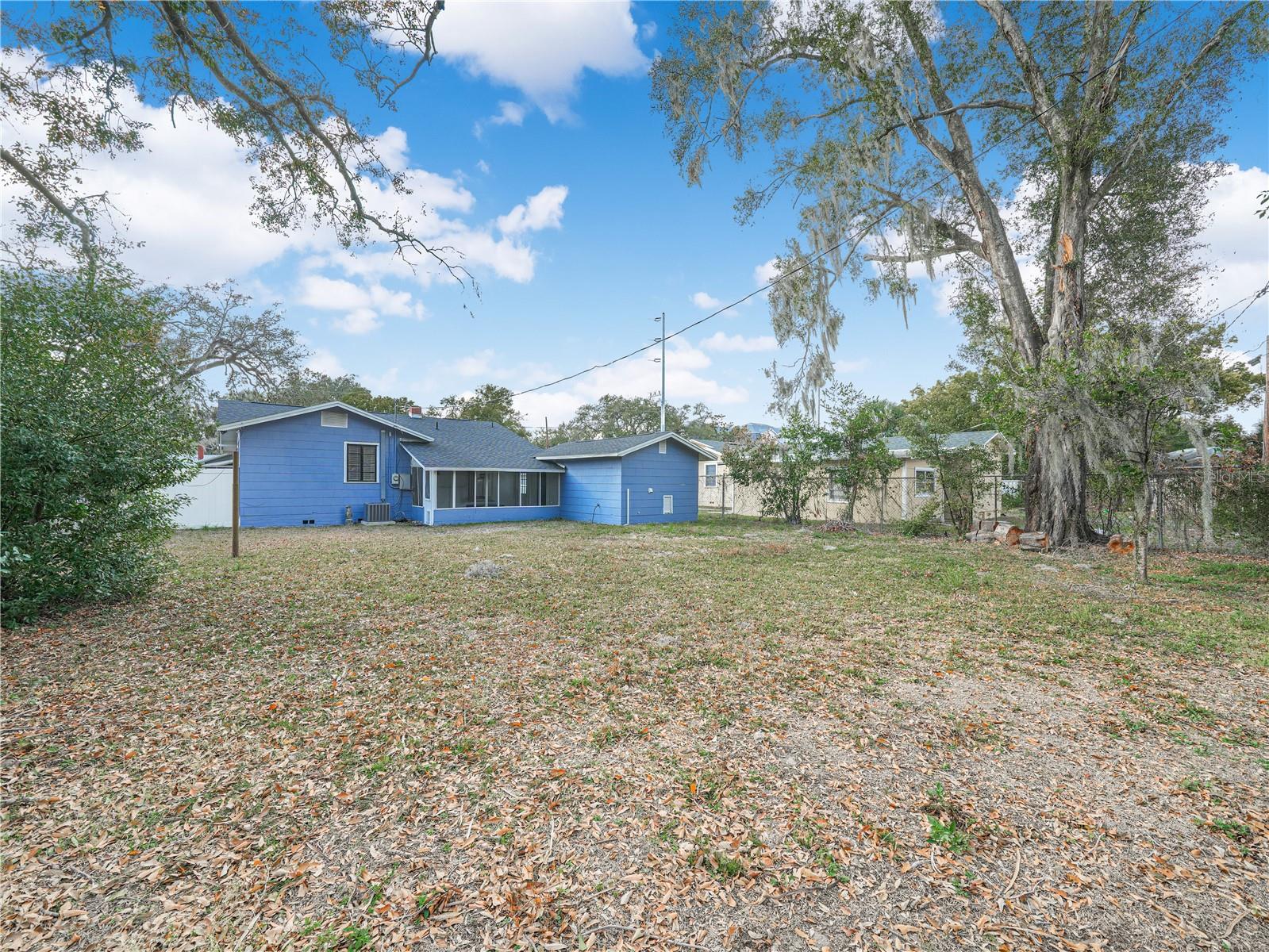 Image 19 of 22 For 510 Ingraham Avenue