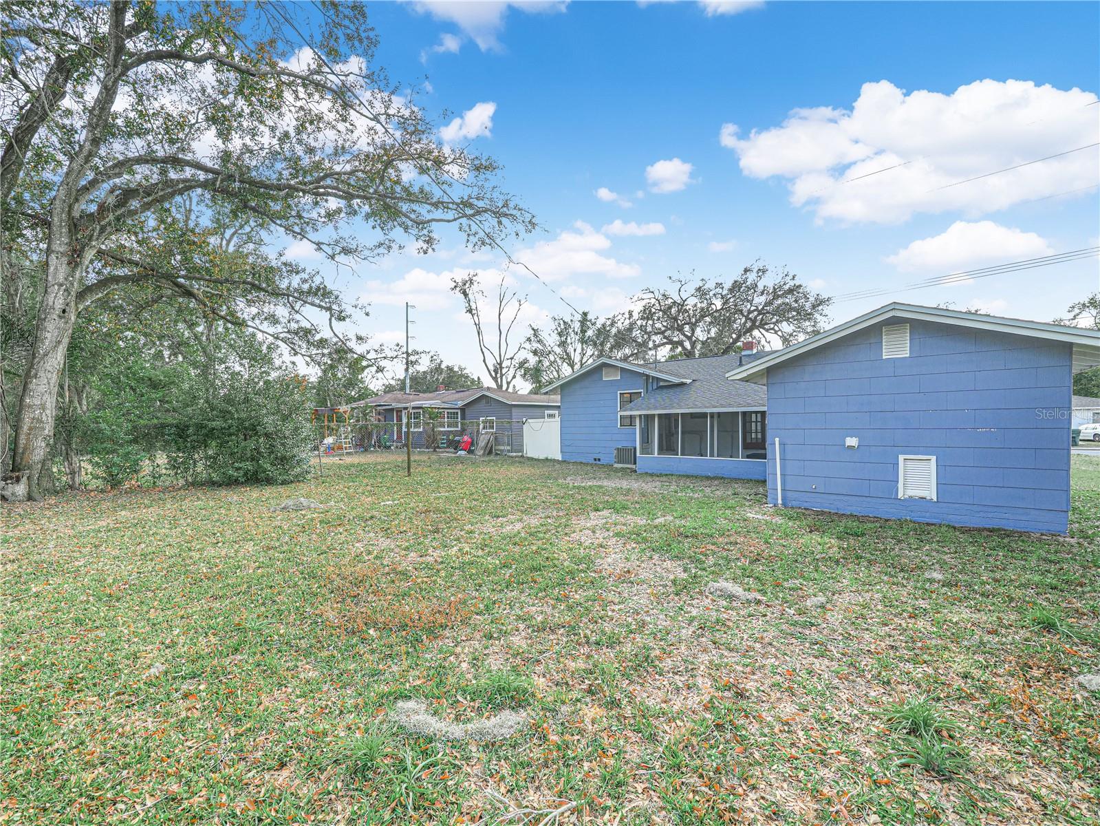 Image 20 of 22 For 510 Ingraham Avenue