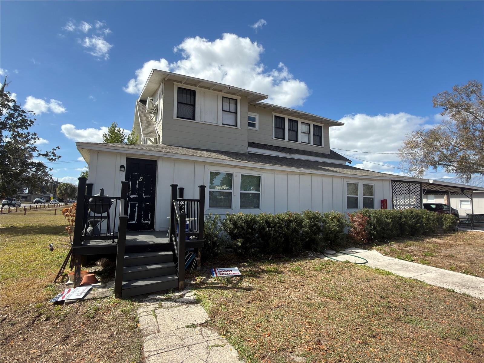 Image 2 of 11 For 1339 7th Street Sw