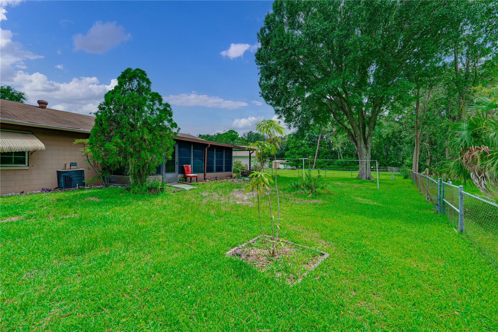 Image 26 of 42 For 1548 Foxridge Run Sw