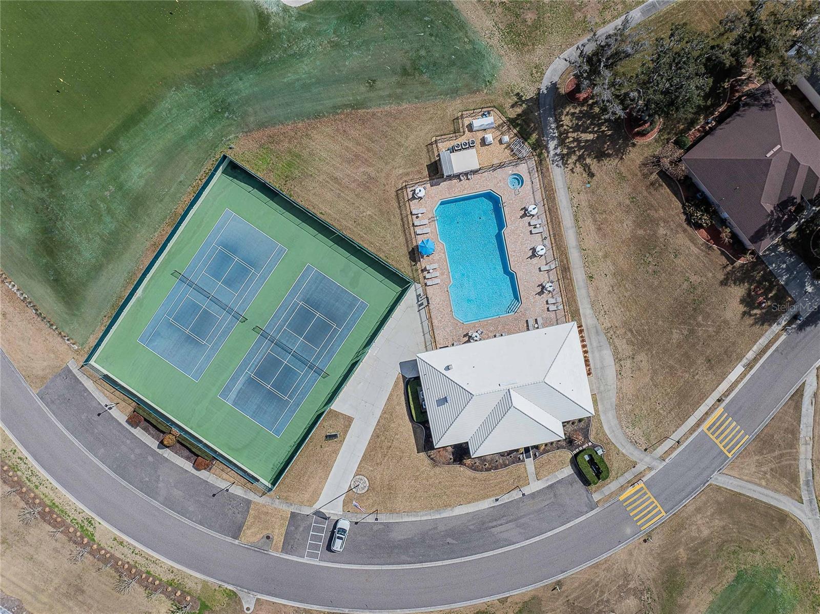 Image 40 of 41 For 2827 Shaughnessy Way