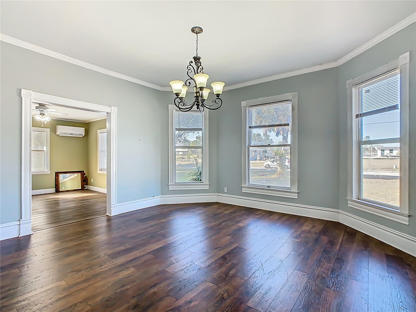 Image 15 of 46 For 304 Main Street