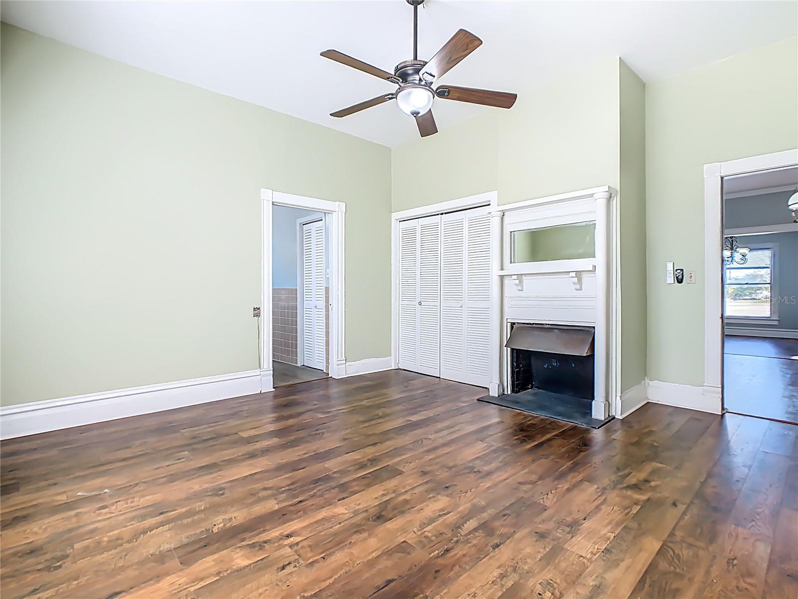 Image 24 of 46 For 304 Main Street