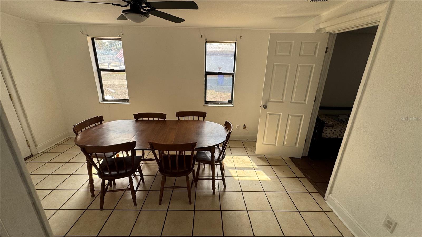 Image 3 of 17 For 2925 Bellwood Avenue